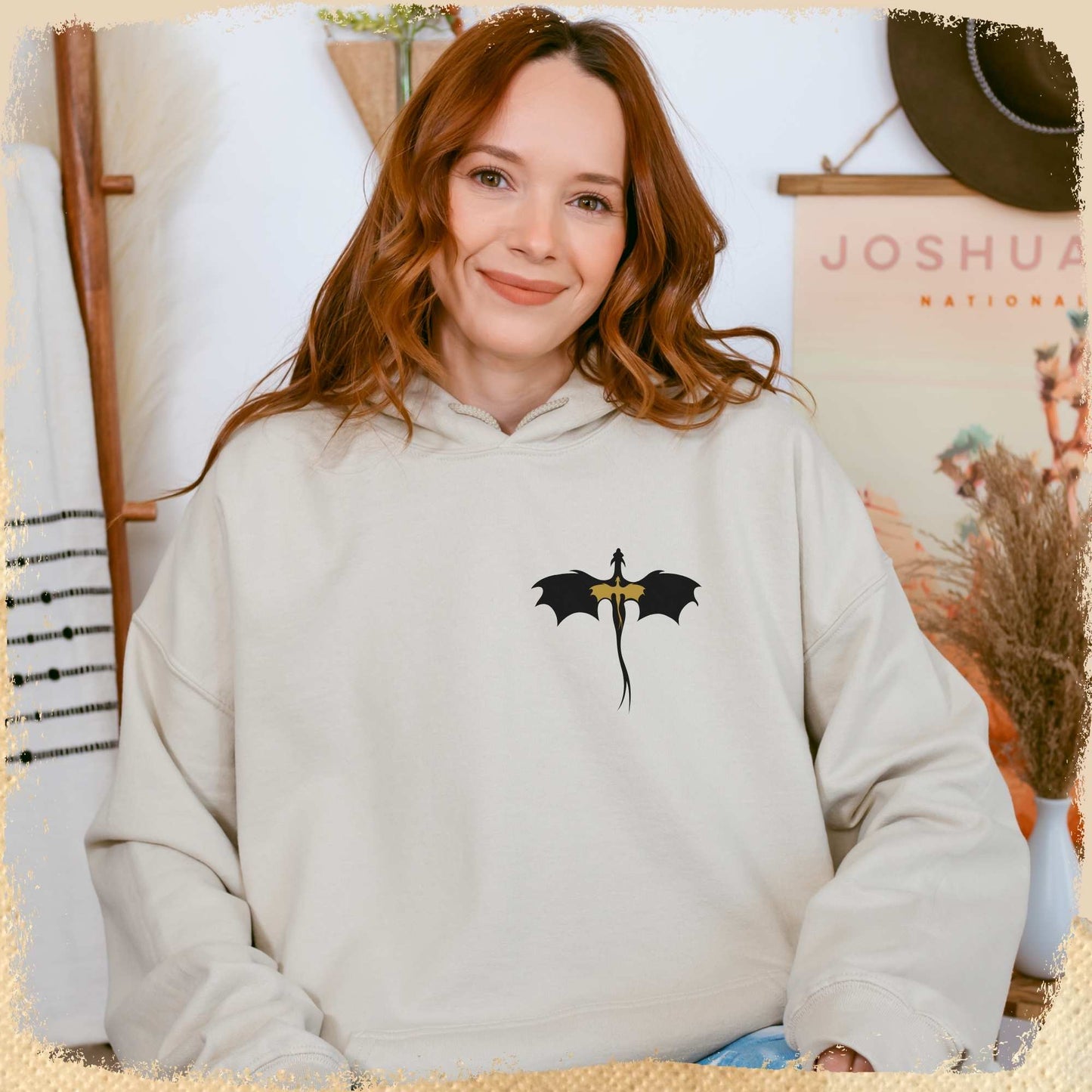 Hoodie Dragonrider - Schwarz und Gold klein