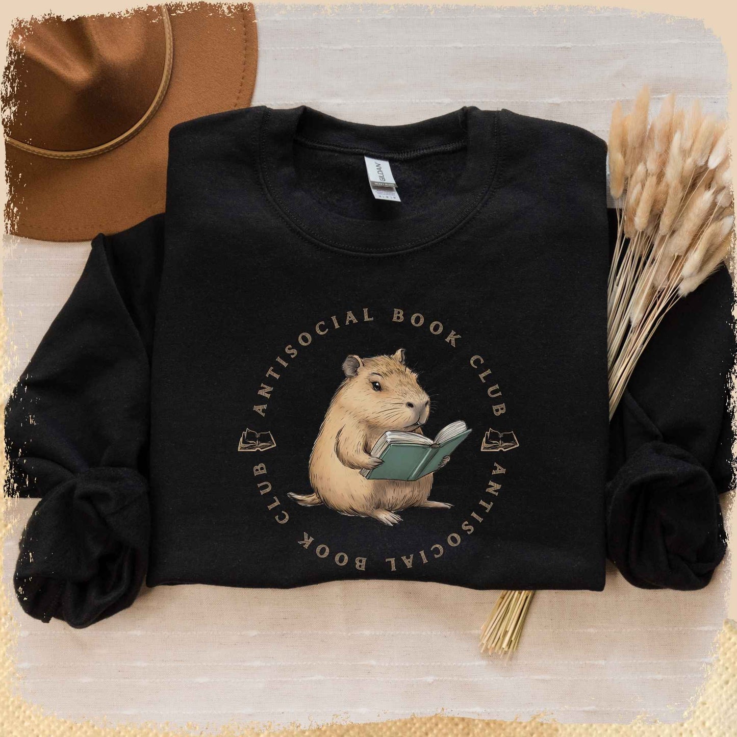Sweatshirt Antisocial Book Club - Capybara