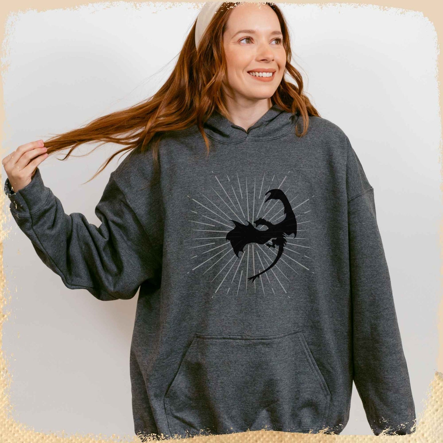 Hoodie Dragonrider - Schwarzer Drache