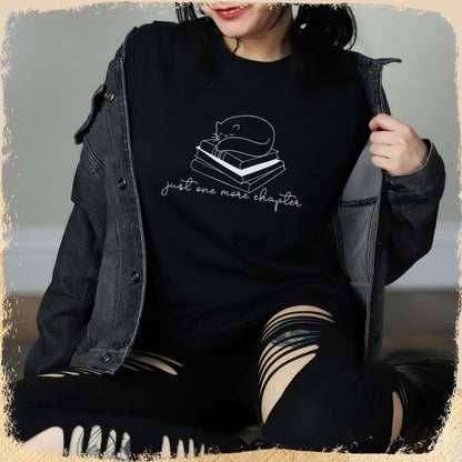 T-Shirt One More Chapter - Schlafende Katze