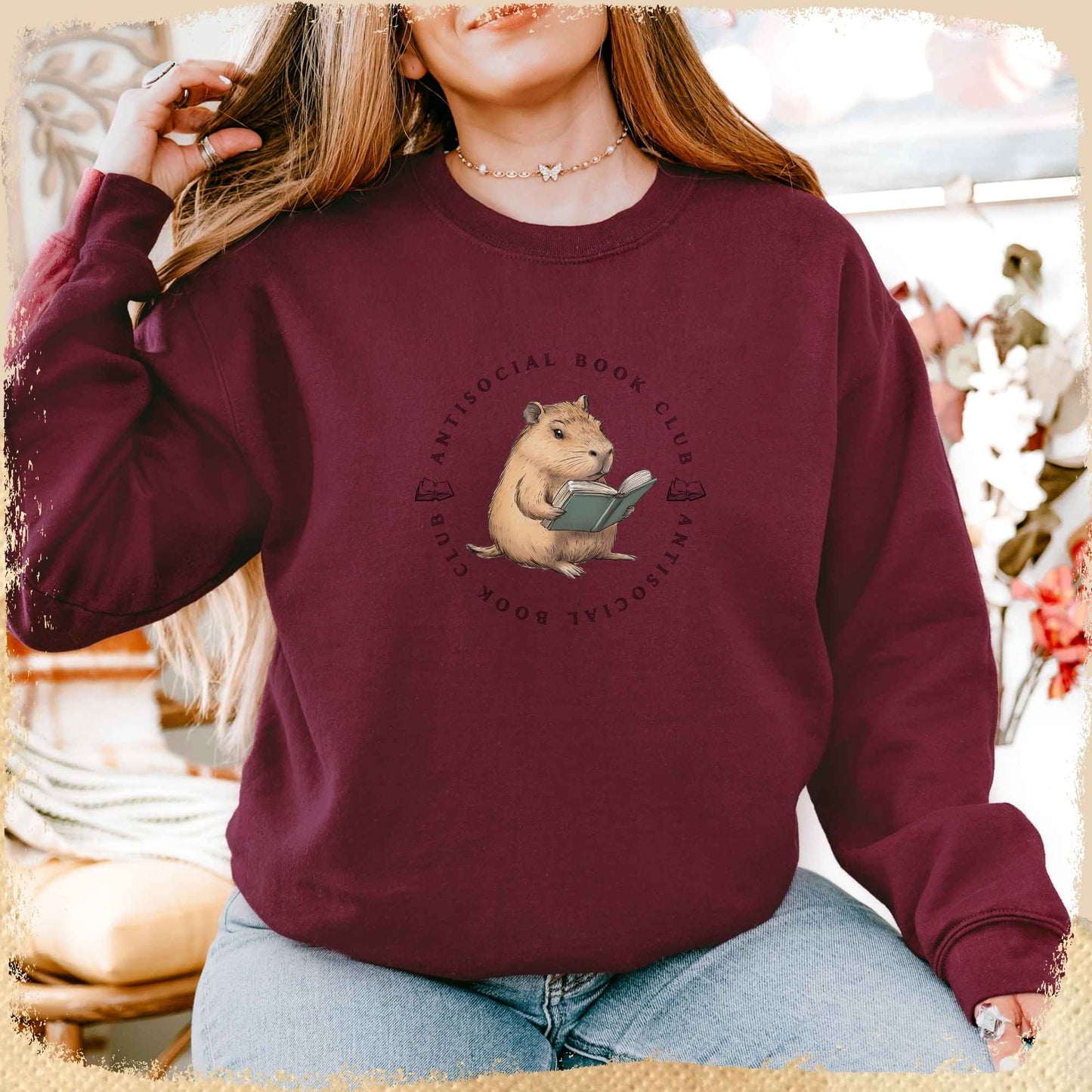 Sweatshirt Antisocial Book Club - Capybara